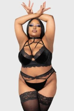 Affinity Bondage Panty [PLUS] -Gothic Wear Store AFFINITY BONDAGE PANTY PLUS W D