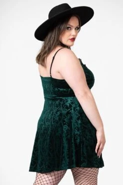 Mistress Of Mayhem Skater Dress [EMERALD] [PLUS] -Gothic Wear Store MISTRESS OF MAYHEM DRESS EMERALD PLUS W E