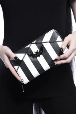 Never Trust The Living Wallet -Gothic Wear Store NEVERTRUSTTHELIVING WALLET C