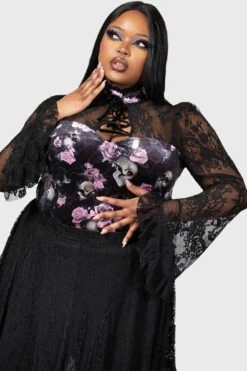 Poison Fang Long Sleeve Top [BLACK/PINK] [PLUS] -Gothic Wear Store POISON FANG LONG SLEEVE TOP W E 05684a50 a42f 4df2 8687 13b2ae466dcd