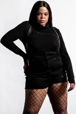 Rebel Heart Suspender Shorts [PLUS]