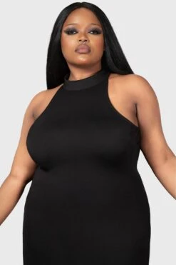 Under Queen Maxi Dress [PLUS] -Gothic Wear Store UNDER QUEEN MAXI DRESS PLUS W D